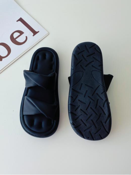 ☺️【自留推荐】踩屎感云朵拖鞋：✔️大底超级Q弹！舒适度第一踩屎拖鞋🎉 商品图3