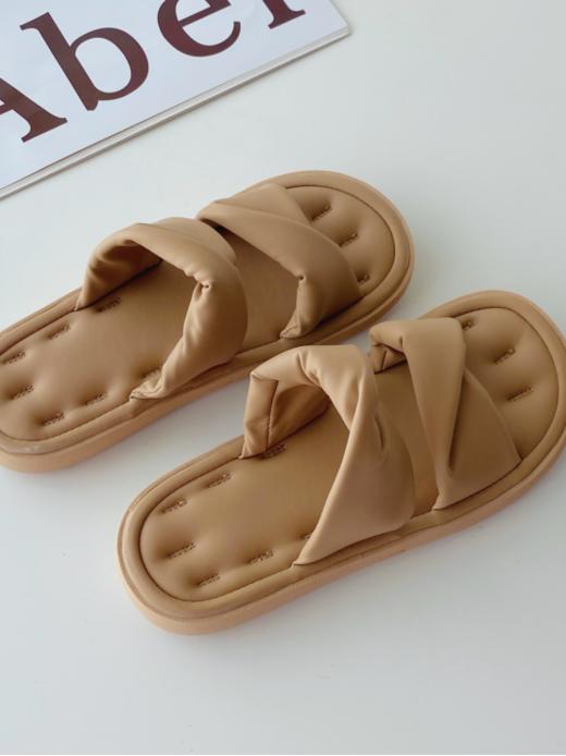 ☺️【自留推荐】踩屎感云朵拖鞋：✔️大底超级Q弹！舒适度第一踩屎拖鞋🎉 商品图2