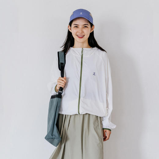 【出游季特惠】ACMEITEM爱棵米-连帽防晒外套GAF3210012C 商品图2