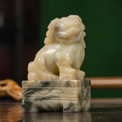 清 石雕狮子摆件 商品图0