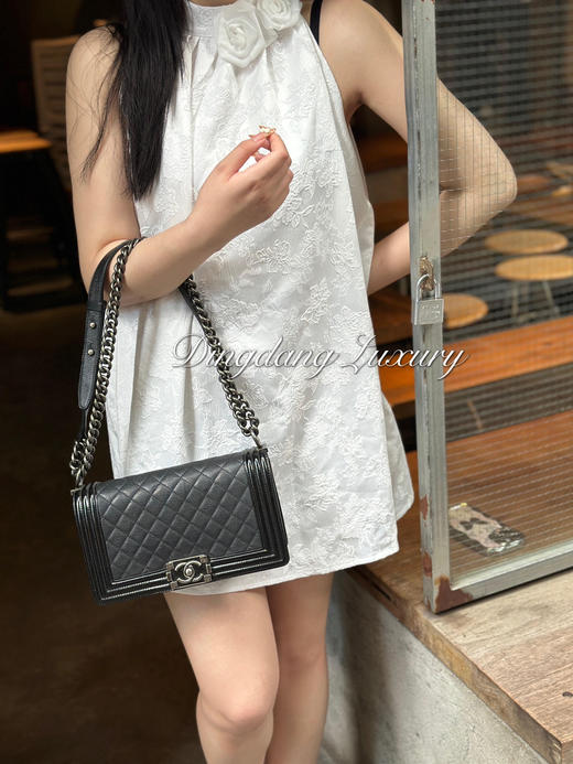 CHANEL leboy 荔枝纹牛皮拼漆皮 中号 黑银 翻盖包 商品图1