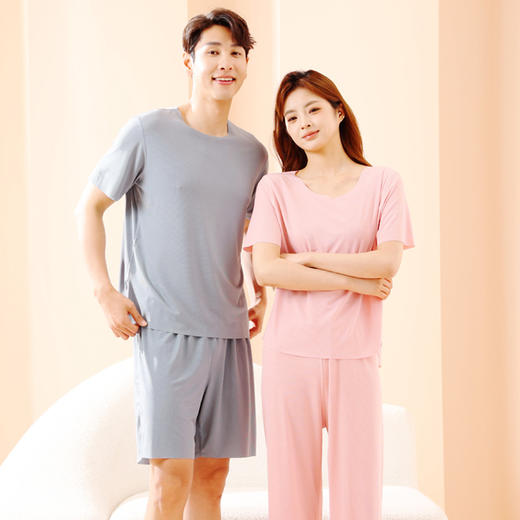 【慵懒惬意，自在生活，将舒适进行到底~】网红宽松女士 情侣睡衣 冰丝两件套 休闲家居服 夏季睡衣 情侣装-QQ 商品图2