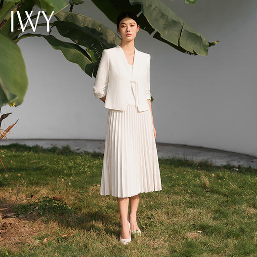 IWY/气质设计感盘扣西装套裙女夏薄款短款西服百褶裙珠宝设计师工作服C14240+S14265 商品图2