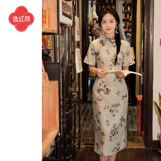 上海逸红颜蝶涯2025夏新棉麻质感提花蝴蝶印花新中式日常文艺旗袍 商品图0