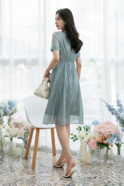FLOWER ENJOY 湖蓝色圆领连衣裙 13123 商品图3