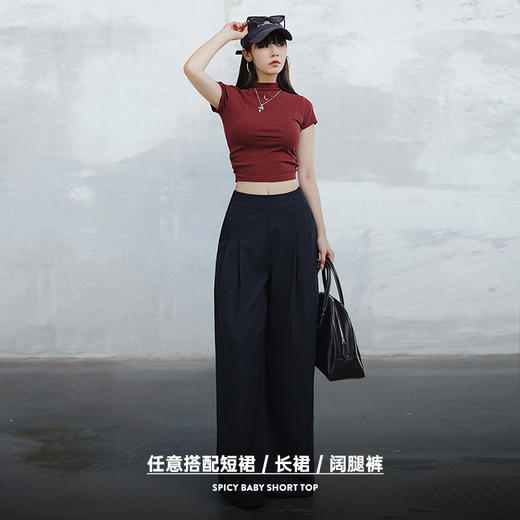 马登圆领复古辣妹正肩T恤抽褶显瘦纯色短袖美式休闲紧身上衣夏女 商品图3