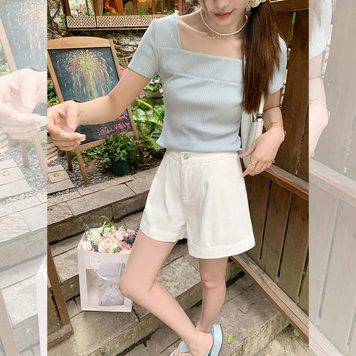 <曾小咸推荐>【出挑日常】三色方领T恤 商品图0