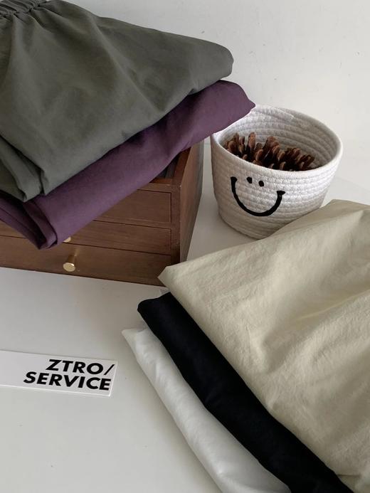 【超态棉气球裤】会呼吸的氧气裤?超态棉系列面包般的舒适柔软，好打理！宽宽裤腿，宽胯扁臀等小缺点全部遮住！松紧腰头，无紧绷束缚感，对腰围包容性好！ 商品图8