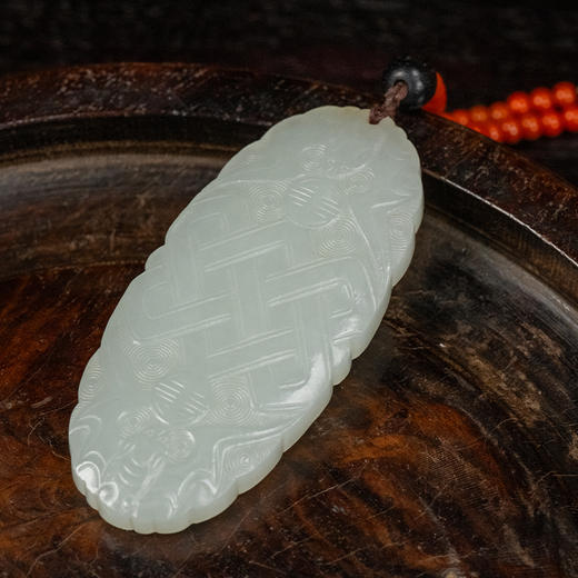 清 玉雕盘长纹佩 商品图1
