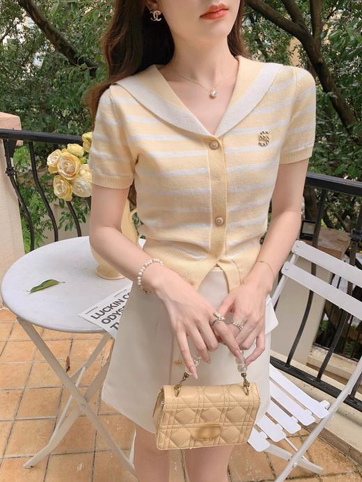 张心子【香芒甜茶】海军领减龄条纹针织上衣女夏季新款法式polo衫 U2406016 商品图5
