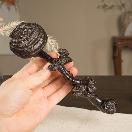 清 紫檀木雕灵芝如意 商品图4