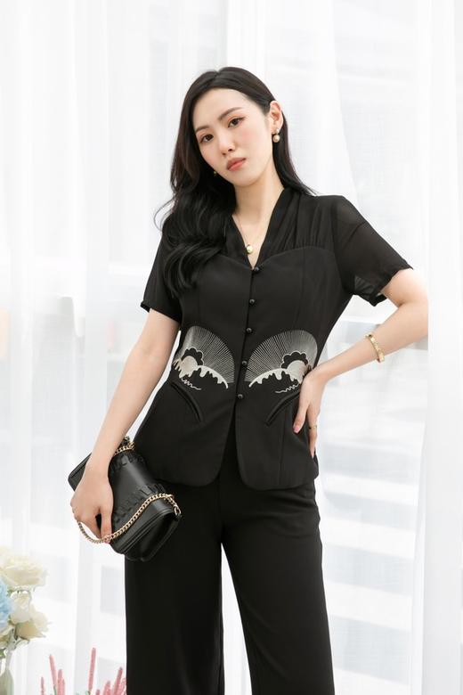 ELLA JADE 中国风重工刺绣V领阔腿裤套装 13220 商品图0