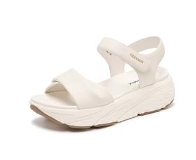 【天美意】超轻运动凉鞋