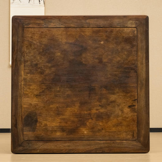 清 红木劈料裹腿鱼门洞方桌 商品图2