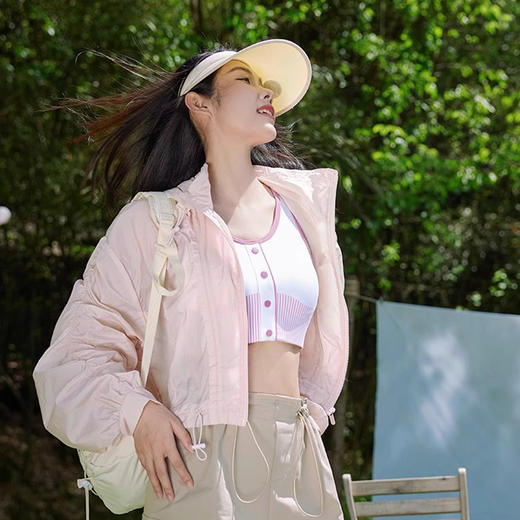 【限时秒】YOGACODE【火树银花系列】 轻薄透气短款收腰防晒服女户外 DSL791 商品图1