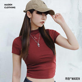 马登圆领复古辣妹正肩T恤抽褶显瘦纯色短袖美式休闲紧身上衣夏女