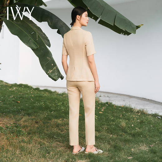 IWY/短袖卡其色西装套装女夏季薄款美容院前台接待工作服气质干练正装CP11252 商品图3