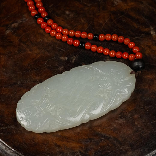 清 玉雕盘长纹佩 商品图4