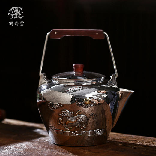 鹤鼎堂闻天系列日月汤沸錾刻牛转新月（银色）（缺货） 商品图0