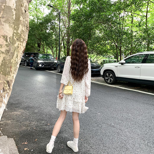 <曾小咸推荐>【温柔公式】木耳边连衣裙 商品图4