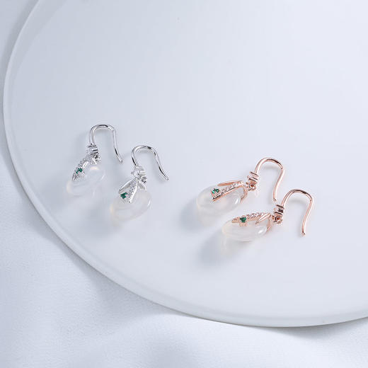 【宏艺珠宝】林栖见玉 新中式白玉髓简约复古高级感耳饰·银s925耳饰 商品图6