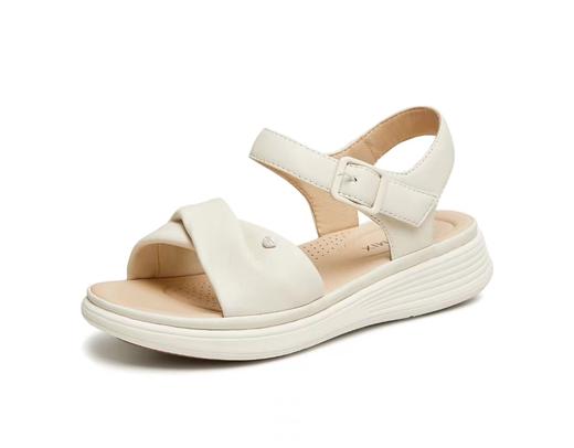 【天美意】有氧轻旅凉鞋 商品图0