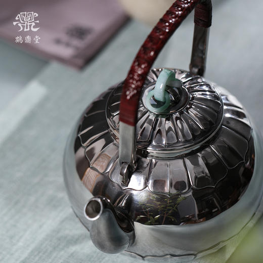 鹤鼎堂闻天系列維镛汤沸錾刻莲瓣花纹(银色)（缺货） 商品图4