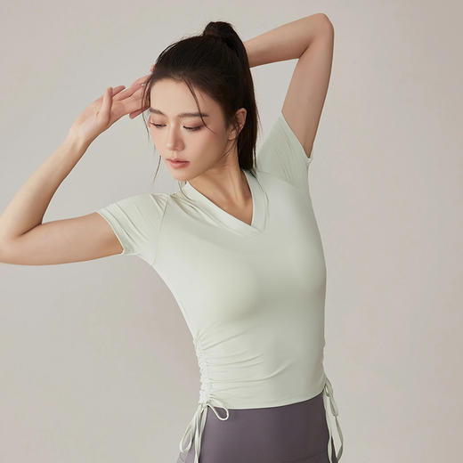【限时秒】YOGACODE【火树银花系列】2024 春夏瑜伽服上衣短袖褶皱收腰休闲运动上衣 DST802 商品图0