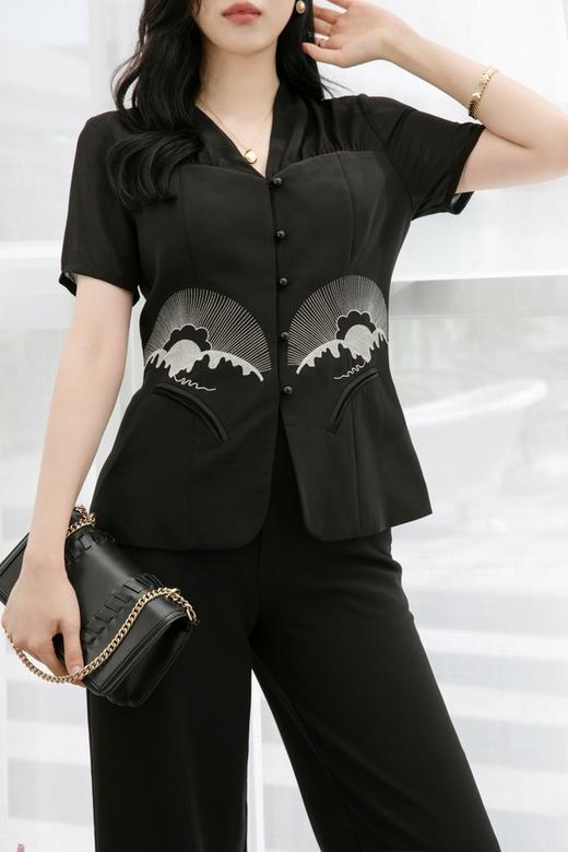 ELLA JADE 中国风重工刺绣V领阔腿裤套装 13220 商品图3