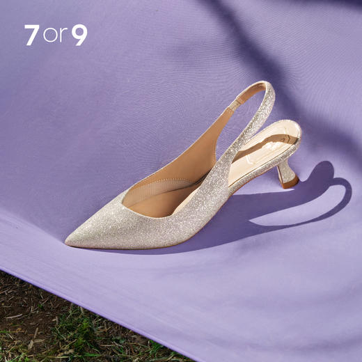 7or9空气棉后空凉鞋-满天星 商品图0