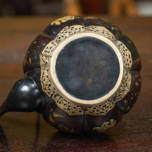 清 乌铜走金走银福禄卷草纹提梁壶 商品图3