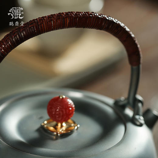 鹤鼎堂闻天系列考槃镜面錾刻三狮绣球汤沸（灰青）（缺货） 商品图4