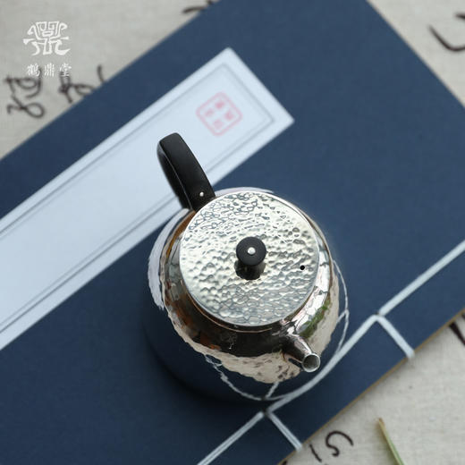 鹤鼎堂闻天系列下泉急须锤目纹（银色）（缺货） 商品图3