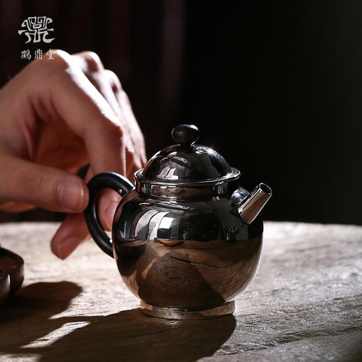 鹤鼎堂闻天系列吉日茶人款急须镜面（银色）（缺货） 商品图2