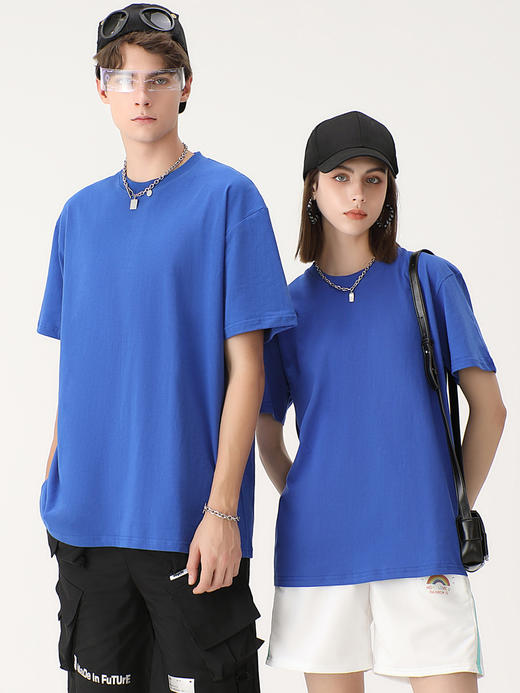 「买一送一 情侣同款」新款潮牌纯色精梳棉T恤 38种颜色任意挑选 宽松版型 休闲百搭！ 商品图0