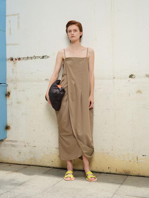 旋转吊带羊肠裙 商品图0