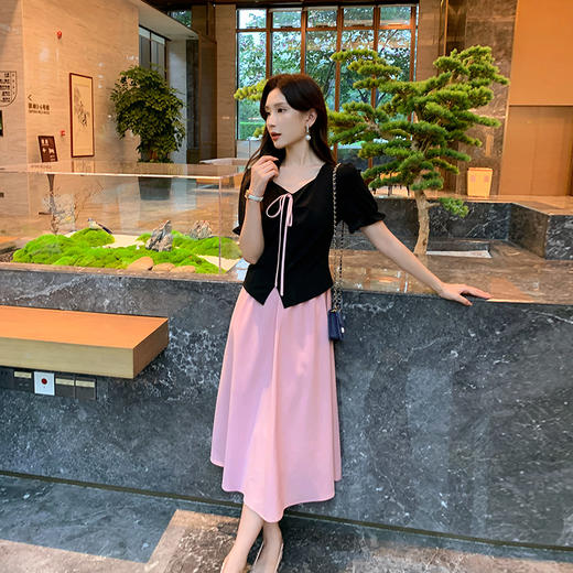 【清仓超15天不保价】奢姿2025年夏季新款大码女装收褶方领裙子胖妹妹撞色假两件连衣裙3042800719【1】 商品图1