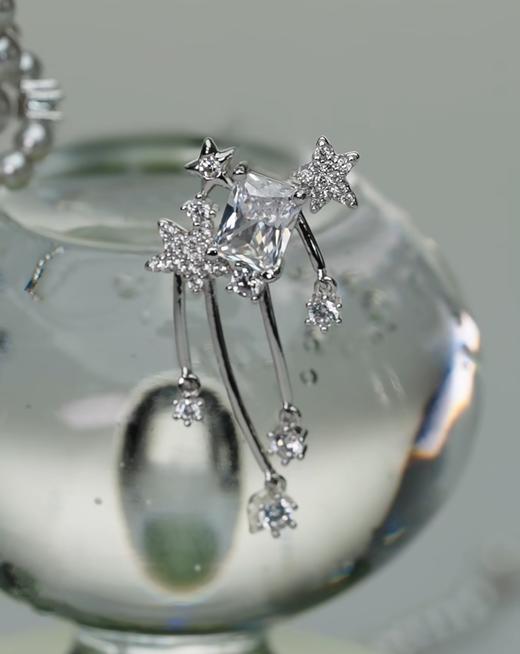 何F流星方糖耳钉 商品图2