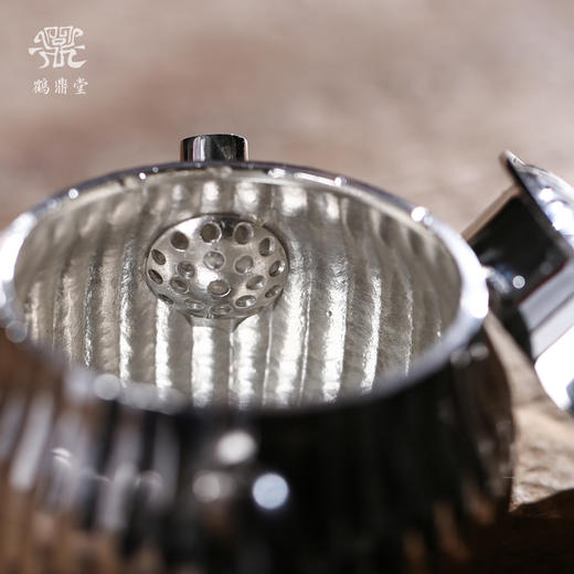 鹤鼎堂闻天系列芄兰茶人款急须镜面（银色）（缺货） 商品图2