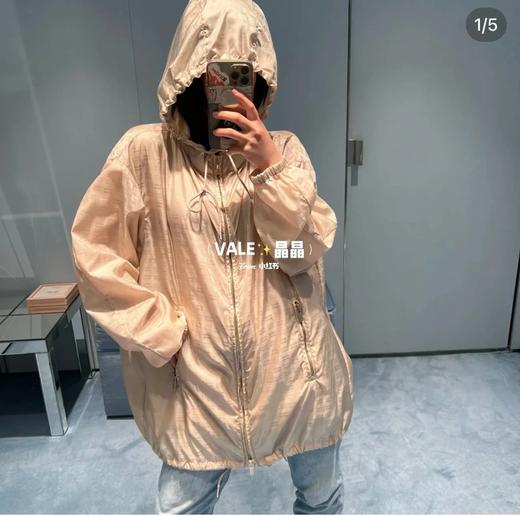 杏色预售10天 重磅渠道  miu防晒套装  宽松版型  皮肤风衣/防晒衣 防晒短裤 商品图0