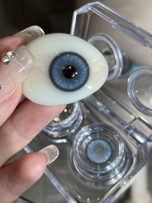 Ruby girl 海利亚蓝 月抛 两片 14.2mm 参考着色 13.6mm 基弧 8.5 含水 40% 新锐国货 商品图4