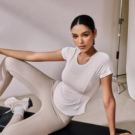 跃牌【周游世界系列】透气修身显瘦舒适外穿健身训练瑜伽服上衣 TP0739