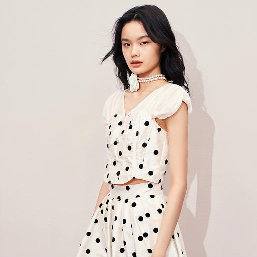 赫本风芭蕾波点上衣女修身显瘦雪纺衫24夏季黑白撞色MS85TP066A10 商品图2