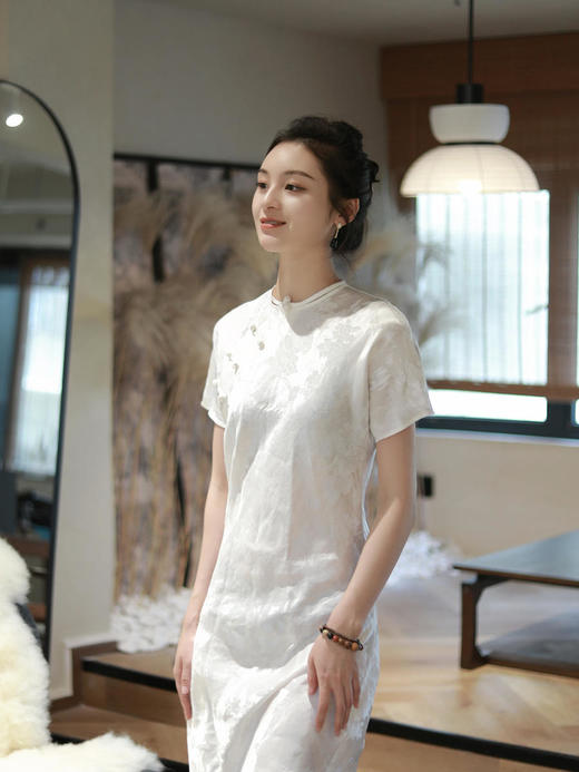 微瑕秒杀| 盛唐牡丹 |花篮硕果丝麻短袖旗袍裙[特价品]](特殊商品不退不换) 商品图1