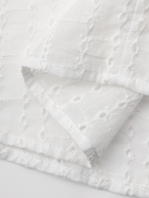 COCO ZONE ”一见钟情“时尚镂空绣花长袖衬衫纯色高级感宽松V领上衣CC1B1054 商品图6