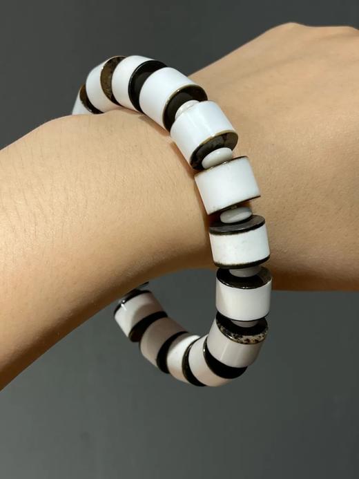 天然黑边白玛瑙剁珠手链，顺丰包邮 商品图2