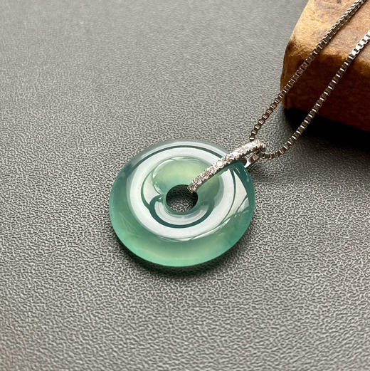 高冰到玻璃种淡晴水翡翠平安扣18k白金钻石镶嵌 商品图2