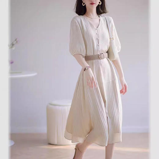 法式优雅微褶系带连衣裙 轻奢优雅 知性气质 高级感显瘦连衣裙 商品图2