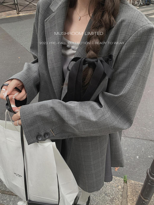 金蘑菇菇 巴黎的一个雨天 新季黑标西装/ 时髦矜贵少女感西装套 商品图9