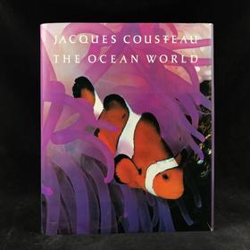 雅克·库斯托的海洋世界 385幅插图（361幅彩色） 精装大16开